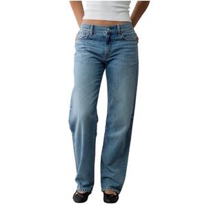 American EagleAE Strigid Low-Rise Baggy
Straight Jean - 000 Reg NWOT